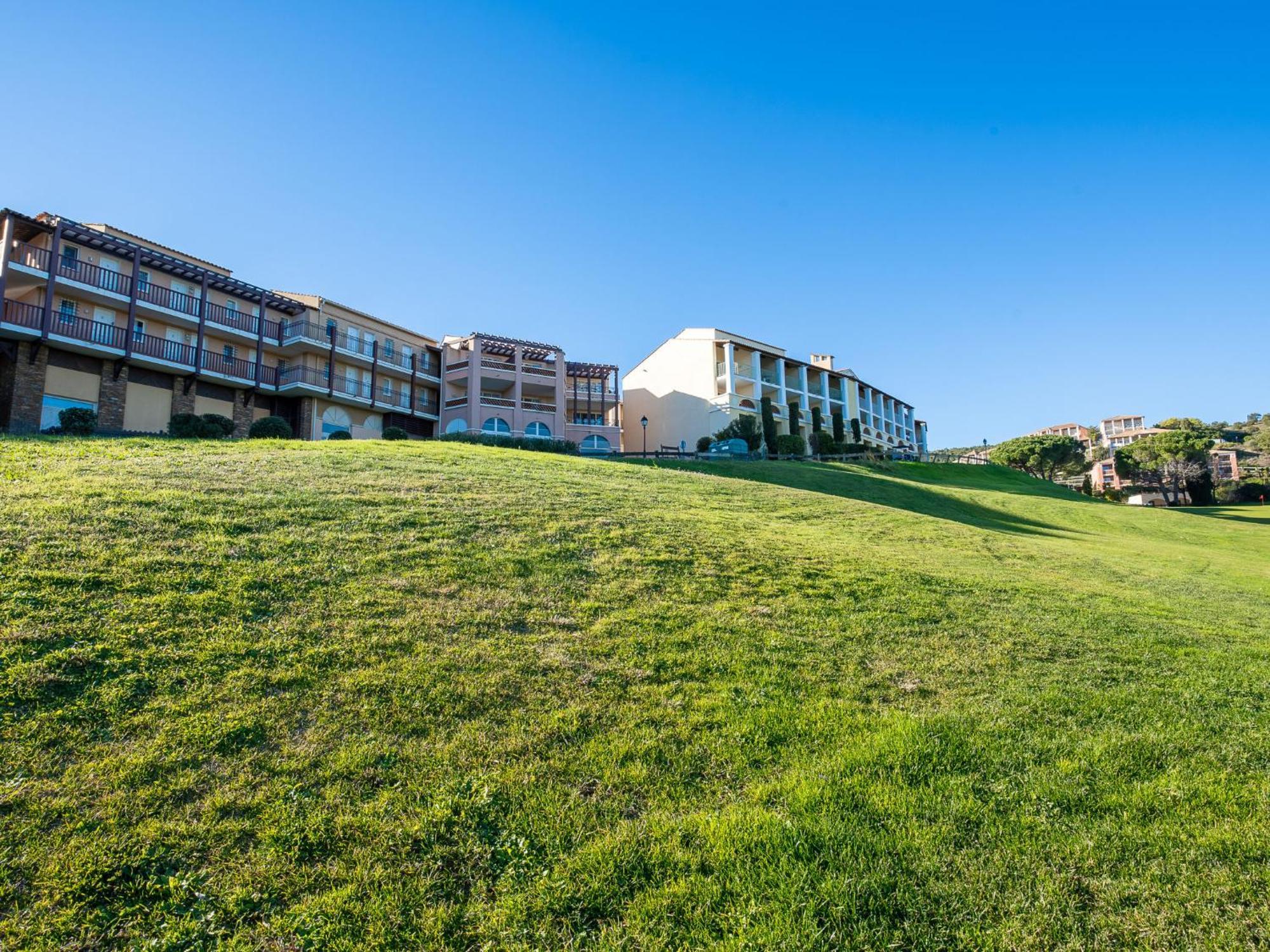 Apartment Village Cap Esterel - Le Village-81 By Interhome Saint-Raphael (Var) Exterior foto