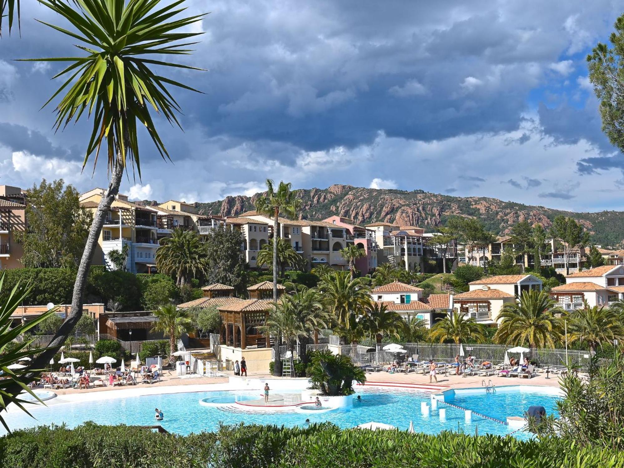 Apartment Village Cap Esterel - Le Village-81 By Interhome Saint-Raphael (Var) Exterior foto