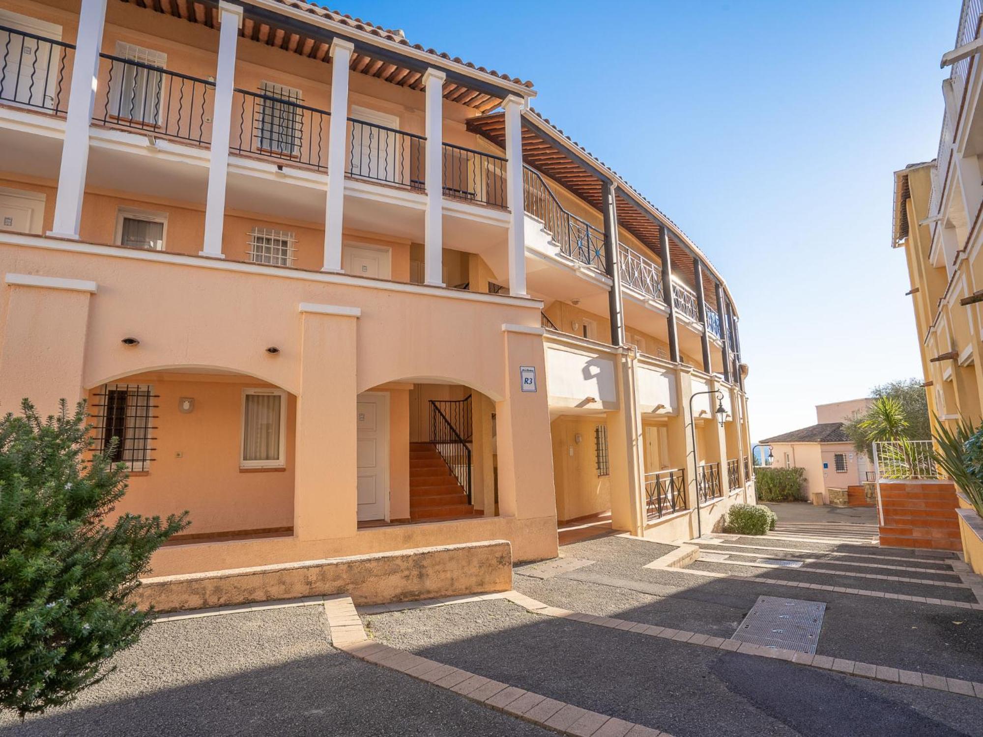 Apartment Village Cap Esterel - Le Village-81 By Interhome Saint-Raphael (Var) Exterior foto